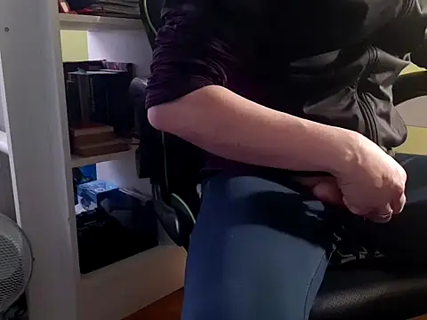 feathersify online show from 16, 12, 2025