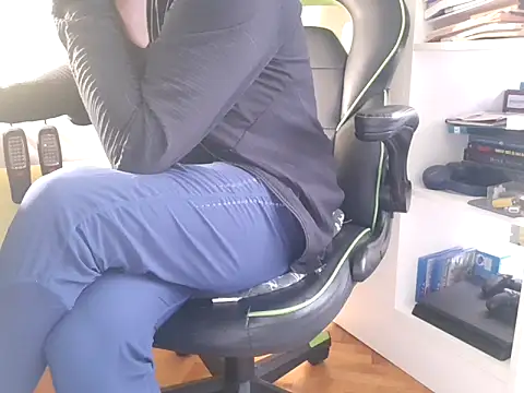 feathersify online show from 25, 9, 2025