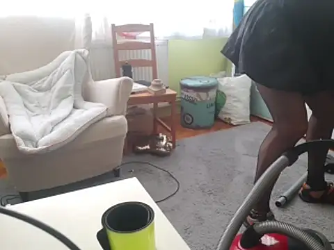 feathersify online show from 18, 4, 2026