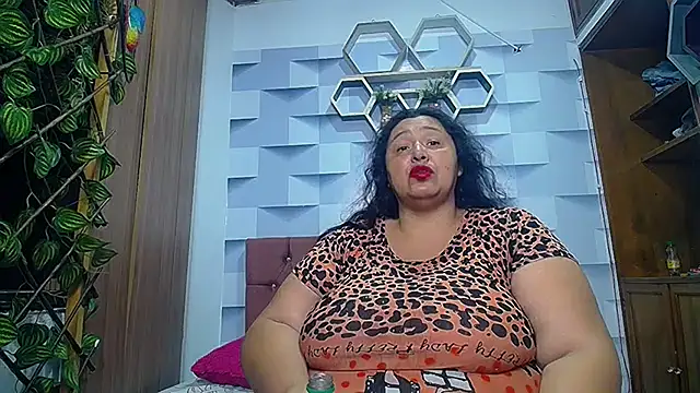 TistMature online show from 9, 9, 2025