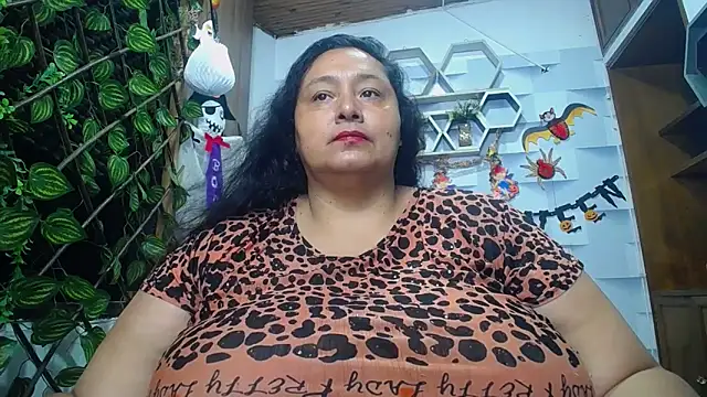 TistMature online show from 29, 10, 2025