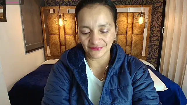 Snapshot of MarilynMiilf_ chatting on 4, 5, 2026 MarilynMiilf online show from 4, 5, 2026