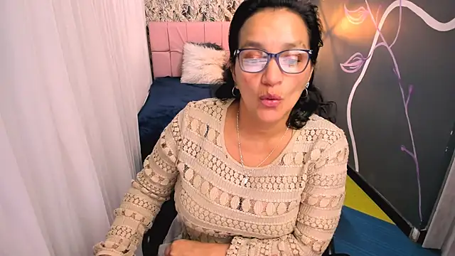 MarilynMiilf  online show from 12, 3, 2025