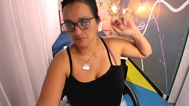 MarilynMiilf  online show from 13, 3, 2025