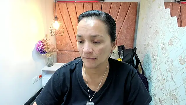 MarilynMiilf  online show from 4, 12, 2025