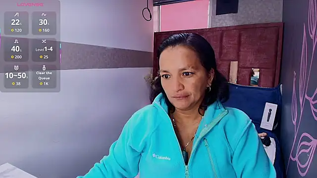 Snapshot of MarilynMiilf_ chatting on 29, 5, 2026 MarilynMiilf online show from 29, 5, 2026