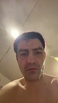 ThatGuyNextDoor1992 online show from 27, 2, 2026