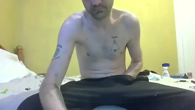 ThatGuyNextDoor1992 online show from 7, 3, 2025