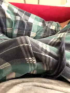 gokhanbey34 online show from 4, 10, 2025