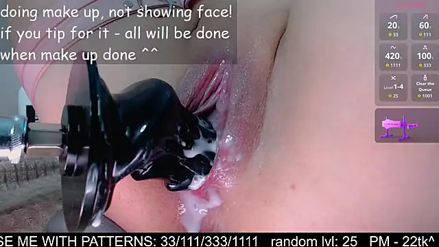 kitty alika online show from 10, 11, 2025