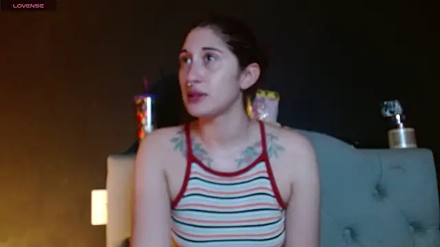 Red-moon1 online show from 16, 4, 2026