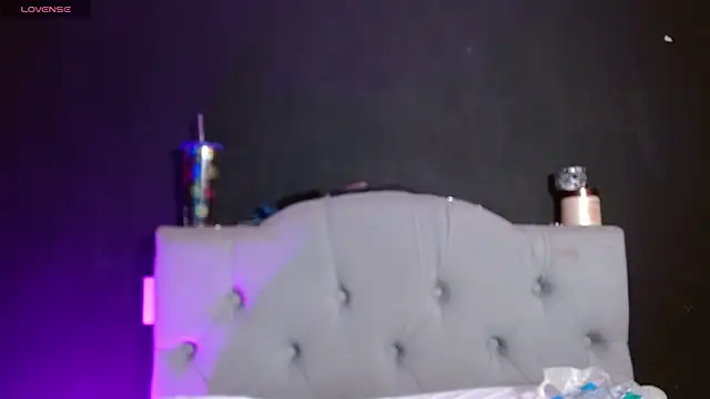 Red-moon1 online show from 9, 2, 2026