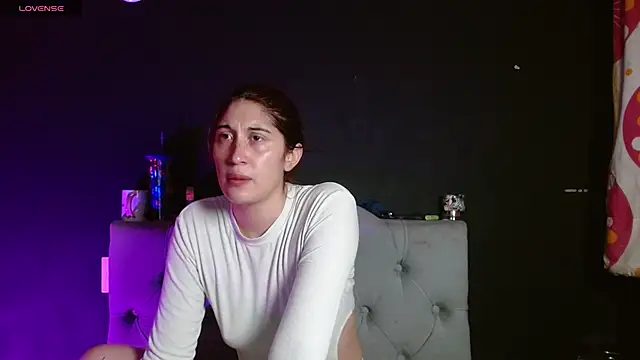 Red-moon1 online show from 8, 4, 2026