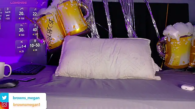 Megan browns1 online show from 24, 9, 2025