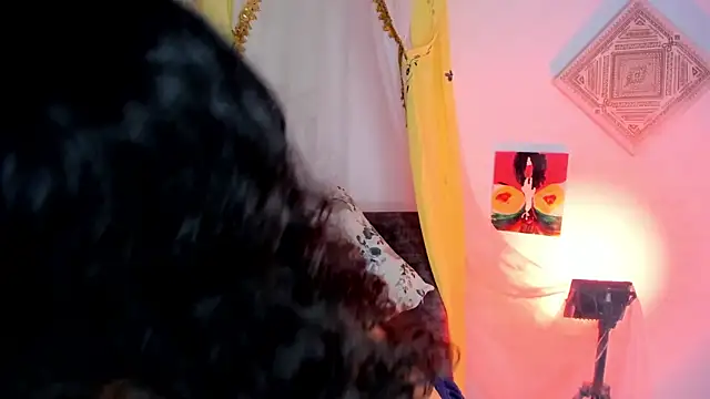 sophiaamethystt online show from 9, 9, 2025