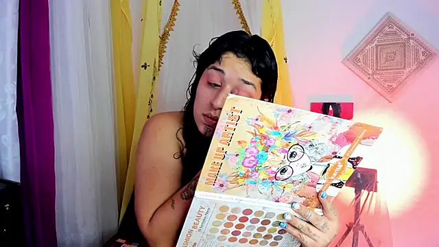 sophiaamethystt online show from 12, 9, 2025