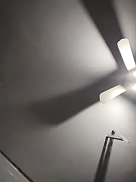 Snapshot of thickcocklatino chatting on 22, 1, 2025 thickcocklatino online show from 22, 1, 2025