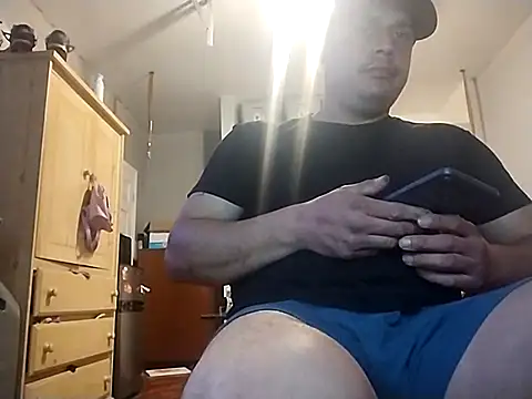 Snapshot of thickcocklatino chatting on 26, 2, 2026 thickcocklatino online show from 26, 2, 2026