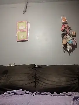 Snapshot of thickcocklatino chatting on 24, 9, 2025 thickcocklatino online show from 24, 9, 2025