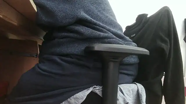 chubbysmallcockxh online show from 22, 3, 2025