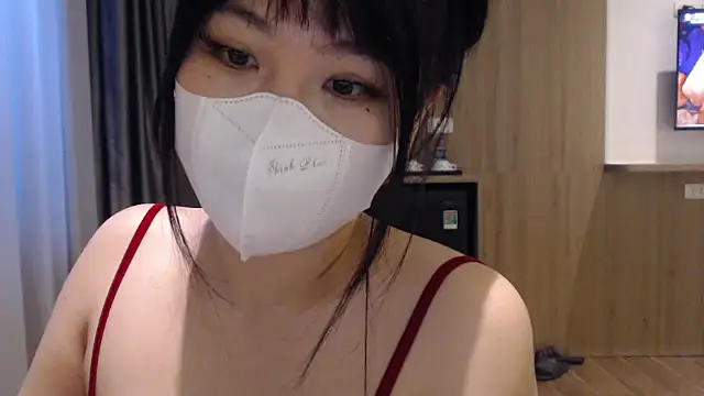 Onee-Chew online show from 26, 10, 2025