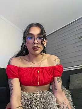Samantha Bernardo online show from 18, 6, 2026