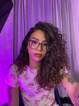 Samantha Bernardo online show from 6, 2, 2026