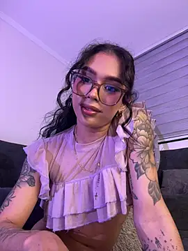 Samantha Bernardo online show from 16, 6, 2026
