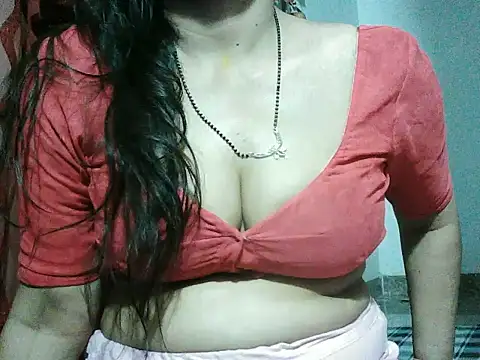 Snapshot of RukminiNew chatting on 13, 5, 2026 RukminiNew online show from 13, 5, 2026