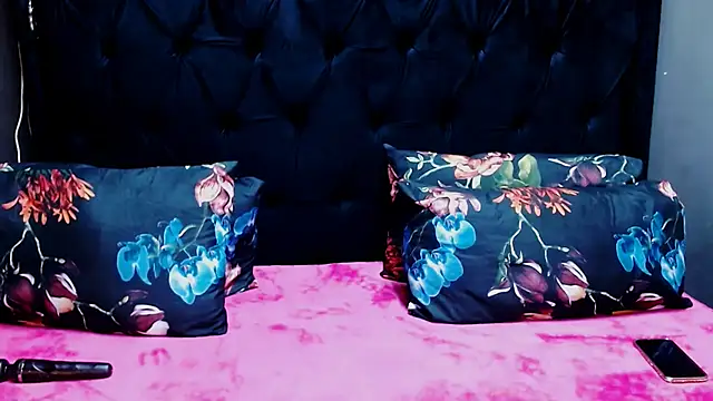 Ducheess online show from 8, 3, 2025