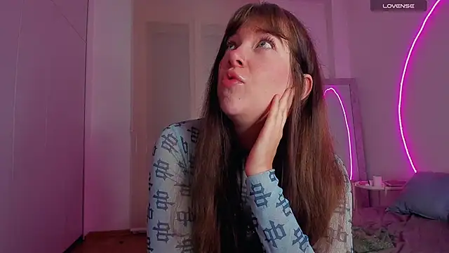 alicekaneky online show from 26, 9, 2025