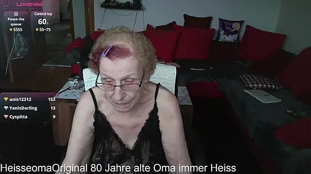 HeisseomaOriginal online show from 11, 3, 2025