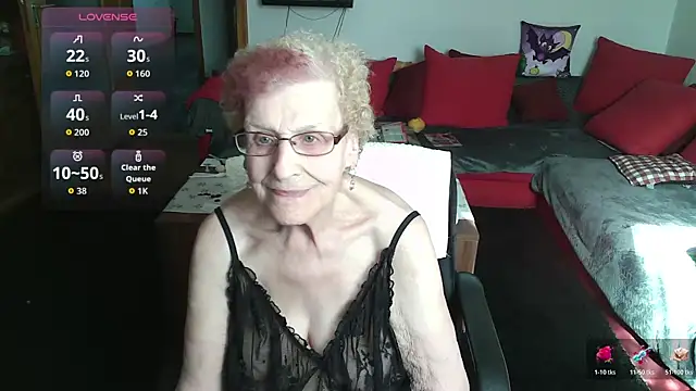 HeisseomaOriginal online show from 21, 5, 2026