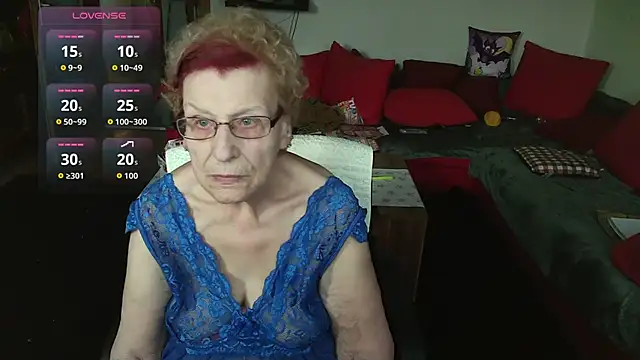 HeisseomaOriginal online show from 21, 12, 2025