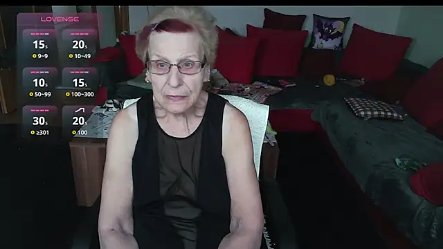 HeisseomaOriginal online show from 12, 10, 2025