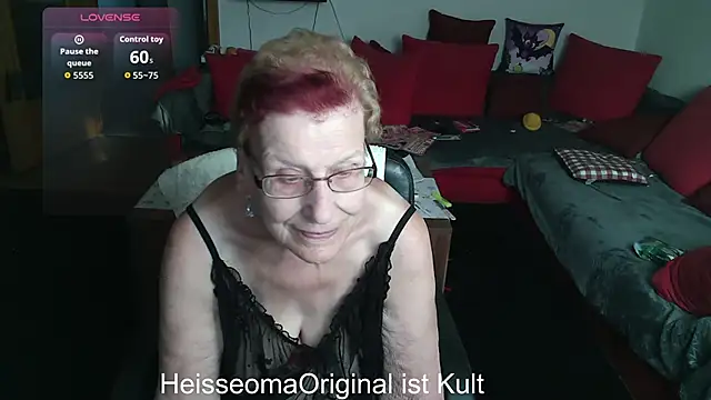 HeisseomaOriginal online show from 22, 9, 2025