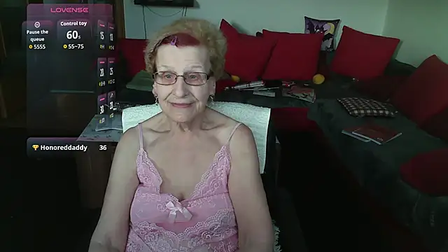 HeisseomaOriginal online show from 7, 1, 2026