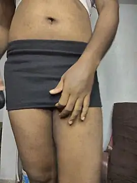 Snapshot of Akhilamolu_the_transsissy chatting on 22, 5, 2026 Akhilamolu the transsissy online show from 22, 5, 2026
