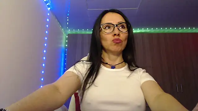 Selene93 online show from 5, 3, 2025