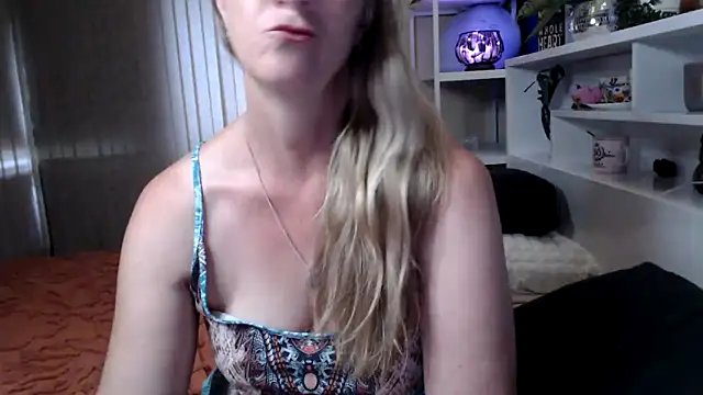 Snapshot of _Total_Aussie_Milfs_ chatting on 1, 2, 2026 Total Aussie Milfs online show from 1, 2, 2026