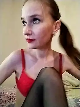 AimeeFair online show from 10, 10, 2025