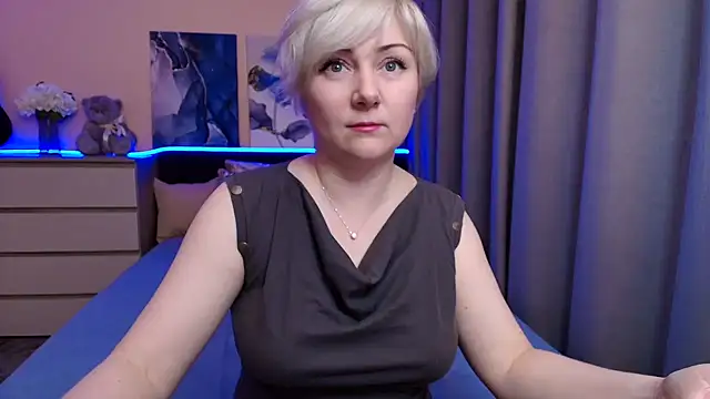 BlondPearl online show from 24, 6, 2026