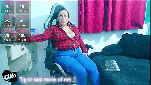 Snapshot of Diana_Lozano chatting on 13, 2, 2026 Diana Lozano online show from 13, 2, 2026