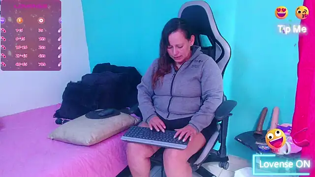 Snapshot of Diana_Lozano chatting on 25, 6, 2026 Diana Lozano online show from 25, 6, 2026