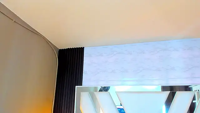 Linda4Petite online show from 18, 11, 2025