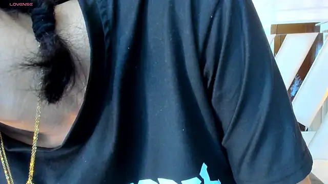 Linda4Petite online show from 24, 9, 2025