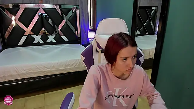 Linda4Petite online show from 9, 3, 2025