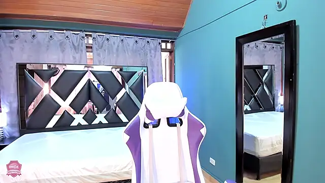 Linda4Petite online show from 14, 3, 2025