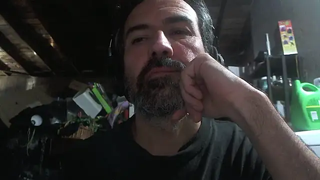 Anarchy Burger online show from 15, 7, 2026