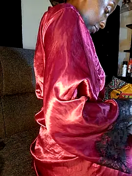 lynnkatrina online show from 14, 4, 2026